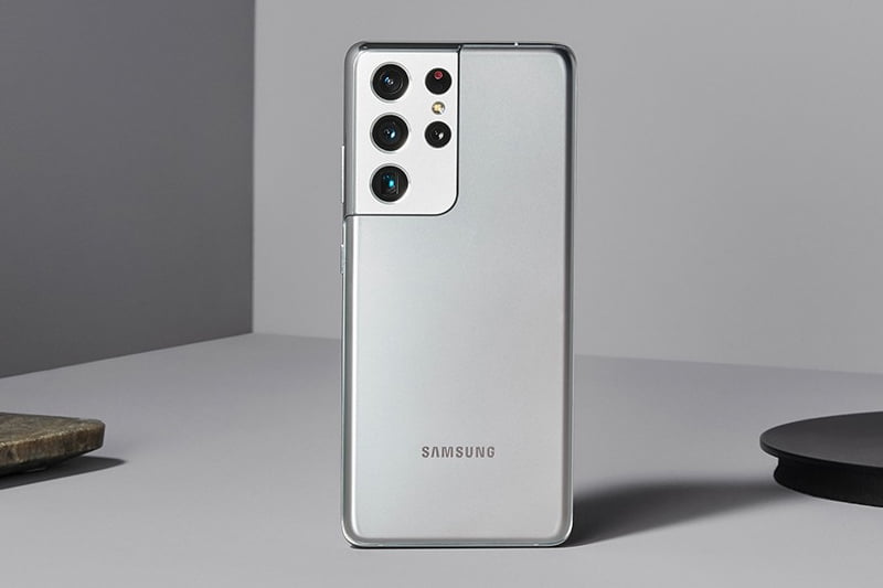 Mặt lưng phủ bởi lớp kính Gorilla Glass Victus nhám mờ tinh xảo | Samsung Galaxy S21 Ultra 5G